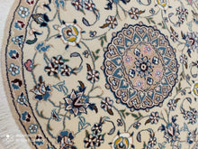 Charger l'image dans la galerie, Tapis rond Nain tissé main n°19309_80×80