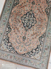 Charger l'image dans la galerie, Tapis Cachemire soie tissé main n°34_150×99