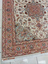 Charger l'image dans la galerie, Tapis Tabriz tissé main n°18520_200×158