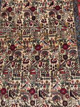 Charger l'image dans la galerie, Tapis Roudbar fait main n°16386_198×130