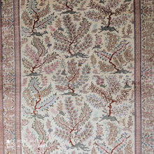 Charger l'image dans la galerie, Tapis Ghom soie fait main n°11713_193×132