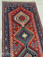 Charger l'image dans la galerie, Tapis Yalameh fait main n°16094_150×64
