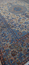 Charger l'image dans la galerie, Grand tapis Nadjafabad fait main n°13700_410×298
