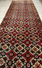 Charger l'image dans la galerie, Tapis Varamine tissé main n°17967_282×105
