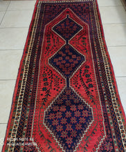 Charger l'image dans la galerie, Tapis Ghachghai tissé main n°12135_270×100
