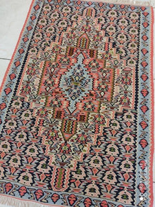 Kilim Kurdistan fait main n°19042_105×70