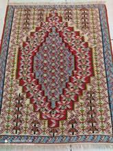 Charger l&#39;image dans la galerie, Kilim Senneh fait main n°19036_95×75
