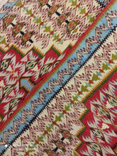 Charger l&#39;image dans la galerie, Kilim Senneh fait main n°19036_95×75
