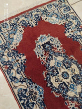 Charger l&#39;image dans la galerie, Tapis Nain fait main n°17488_100×58
