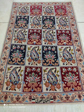 Charger l&#39;image dans la galerie, Tapis Ispahan fait main n°14276_100×66
