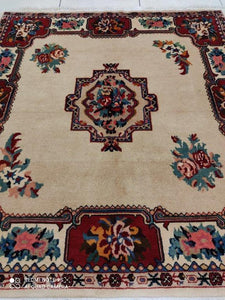 Tapis Antique Bakhtiar noué main n°299_130×125