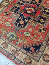Charger l&#39;image dans la galerie, Tapis Heriz noué main n°14648_140×108
