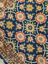 Charger l&#39;image dans la galerie, Tapis Varamine fait main n°18868_140×108
