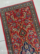 Charger l'image dans la galerie, Tapis Ghom fait main n°18855_140×50
