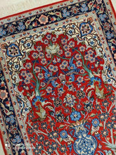 Charger l&#39;image dans la galerie, Tapis Ispahan fait main n°17853_143×100
