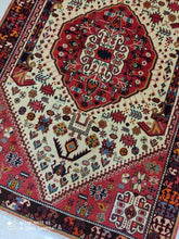 Charger l&#39;image dans la galerie, Tapis Ghachghai tissé main n°14012_147×100
