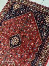 Charger l'image dans la galerie, Tapis Abadeh noué main n°19372_150×106
