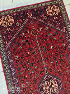 Tapis Abadeh tissé main n°18465_150×67