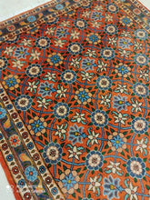 Charger l&#39;image dans la galerie, Tapis Varamine noué main n°18937_153×112

