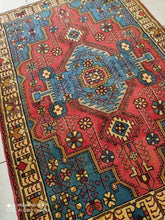 Charger l'image dans la galerie, Tapis Nahavand tissé main n°14886_155×111
