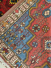 Charger l'image dans la galerie, Tapis Nahavand tissé main n°14886_155×111
