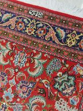 Charger l&#39;image dans la galerie, Tapis Antique Ghom noué main n°18930_157×103
