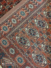 Charger l&#39;image dans la galerie, Tapis Torkaman tissé main n°8675_157×114
