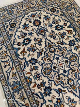 Charger l&#39;image dans la galerie, Tapis Kachan noué main n°12932_158×98
