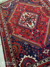 Charger l'image dans la galerie, Tapis Ghachghai noué main n°19022_160×105
