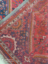 Charger l'image dans la galerie, Tapis Ghachghai noué main n°19022_160×105
