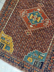 Tapis Ghoutchan noué main n°17489_177×130