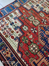 Charger l&#39;image dans la galerie, Tapis Nahavand fait main n°18726_200×140
