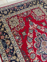 Charger l'image dans la galerie, Tapis Ispahan tissé main n°11789_235×150
