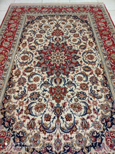 Charger l'image dans la galerie, TAPIS ISPAHAN signé tissé main n°11790_236×150

