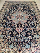 Charger l&#39;image dans la galerie, Tapis Nain fait main n°13480_245×154
