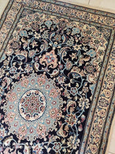 Charger l&#39;image dans la galerie, Tapis Nain fait main n°13480_245×154
