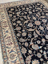 Charger l&#39;image dans la galerie, Grand Tapis Nain Chichla fait main n°17568_268×216
