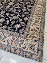 Charger l&#39;image dans la galerie, Grand Tapis Nain Chichla fait main n°17568_268×216
