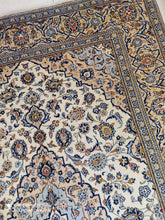 Charger l&#39;image dans la galerie, Grand Tapis Kachan tissé main n°12310_295×199
