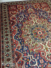 Charger l&#39;image dans la galerie, Grand Tapis Bakhtiar tissé main n°12975_295×210
