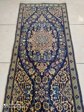 Charger l&#39;image dans la galerie, Tapis Nain fait main n°200_300×60
