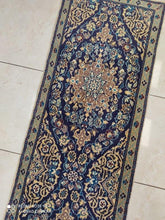 Charger l&#39;image dans la galerie, Tapis Nain fait main n°200_300×60
