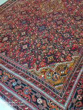 Charger l&#39;image dans la galerie, Grand Tapis Antique Hosseinabad tissé main n°11139_305×210
