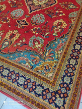 Charger l&#39;image dans la galerie, Grand Tapis Ghom noué main n°13668_320×214
