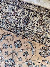 Charger l&#39;image dans la galerie, Grand Tapis Chichla Nain tissé main n°16000_350×254
