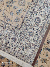 Charger l&#39;image dans la galerie, Grand Tapis Chichla Nain tissé main n°16000_350×254
