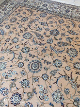 Charger l&#39;image dans la galerie, Grand Tapis Chichla Nain tissé main n°16000_350×254
