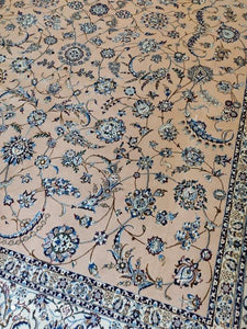 Grand Tapis Chichla Nain tissé main n°16000_350×254