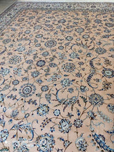 Charger l&#39;image dans la galerie, Grand Tapis Chichla Nain tissé main n°16000_350×254
