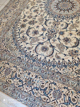 Charger l&#39;image dans la galerie, Grand Tapis Nain Chichla tissé main n°18852_360×260
